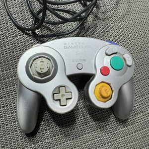 Original Nintendo Game Cube Controller - Official License Platinum Gray Vintage